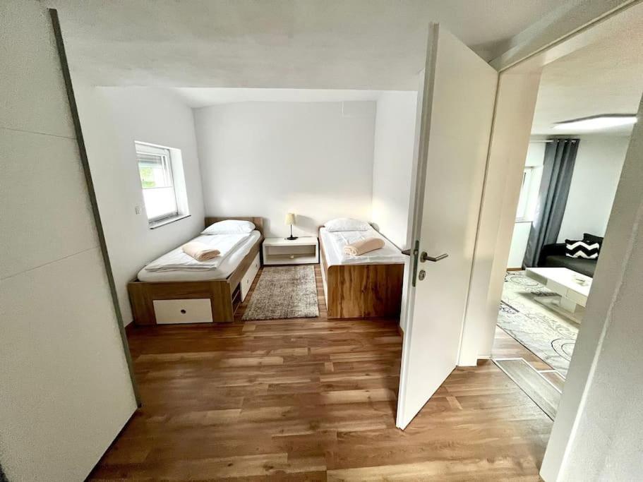 Ab Apartment Moderne Zweizimmerwohnung Villach Exterior photo